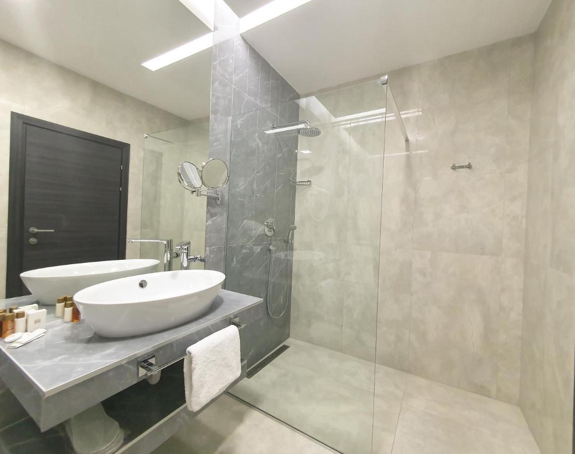 Nb Hotel&Spa Tetovo Esterno foto