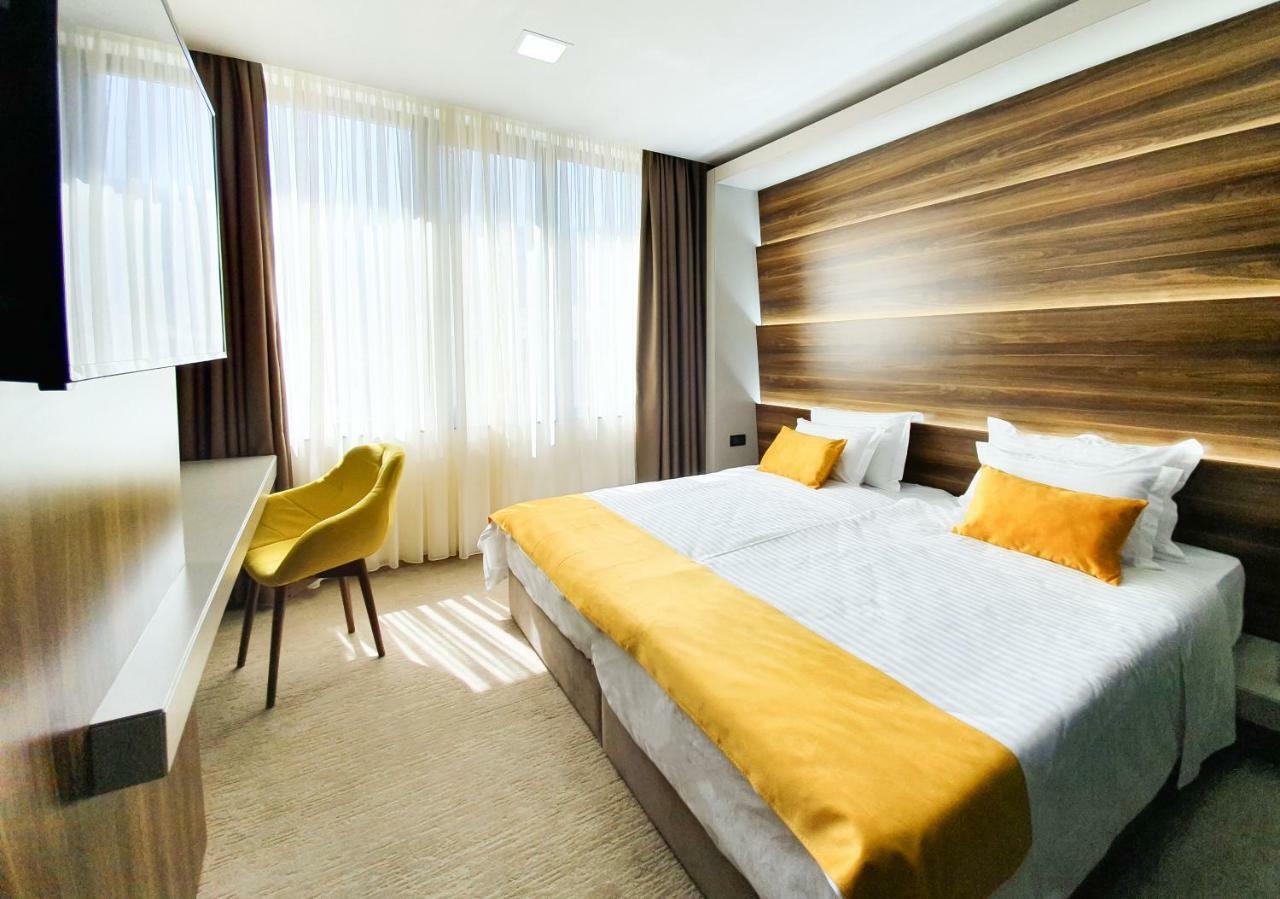 Nb Hotel&Spa Tetovo Esterno foto