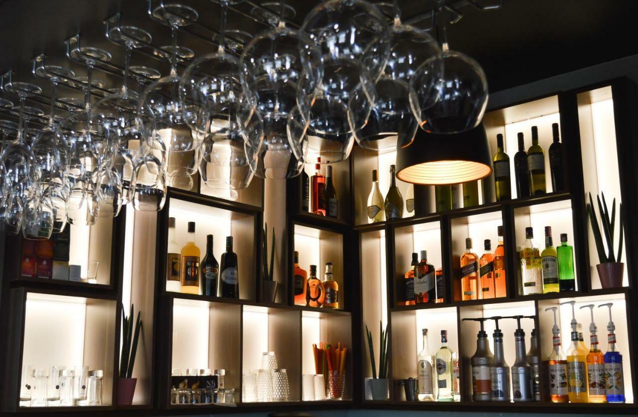 Nb Hotel&Spa Tetovo Esterno foto