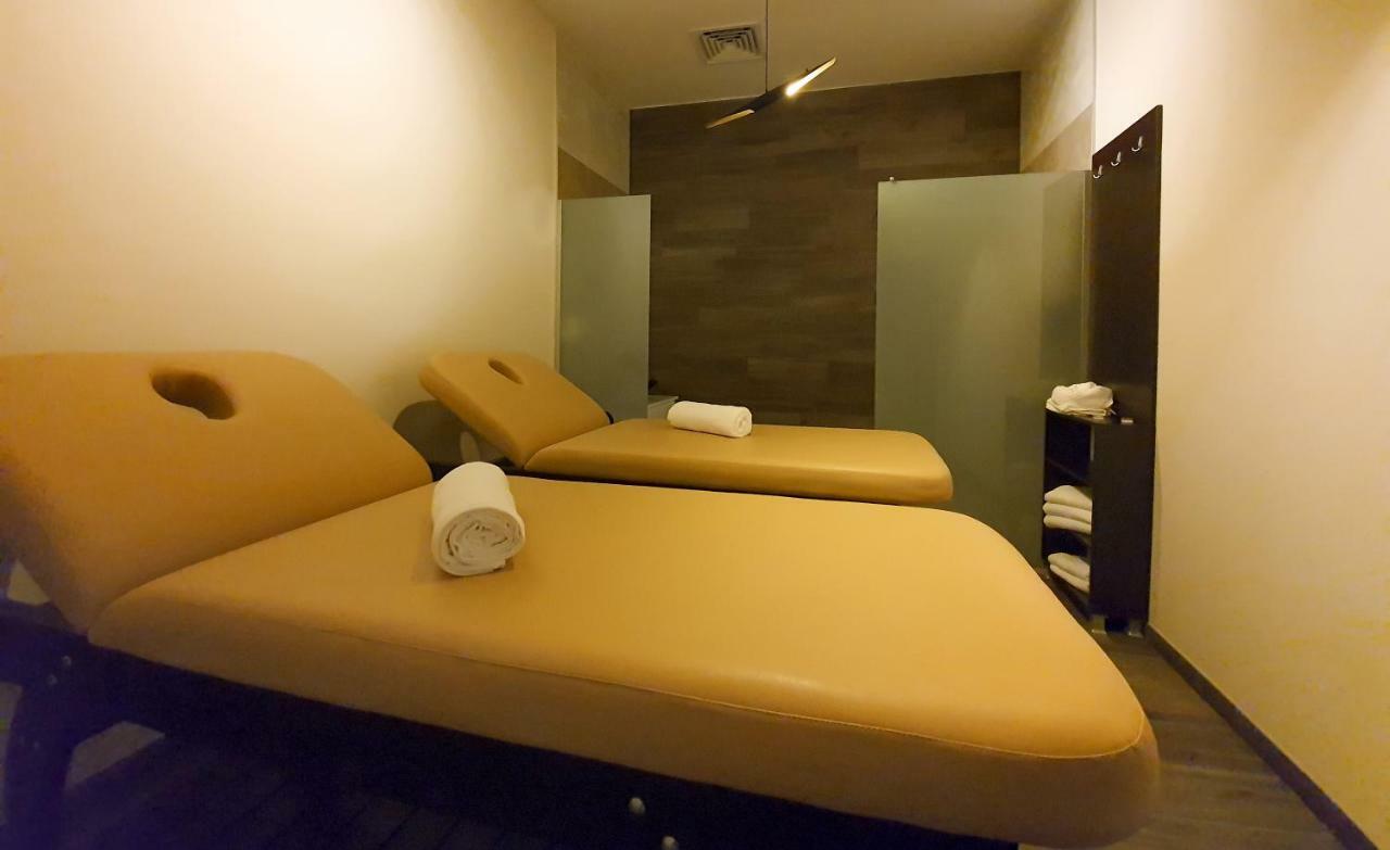 Nb Hotel&Spa Tetovo Esterno foto