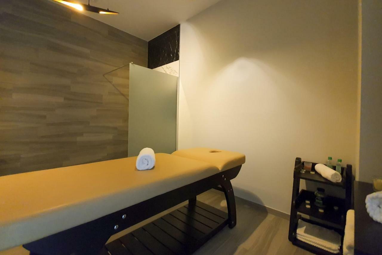 Nb Hotel&Spa Tetovo Esterno foto